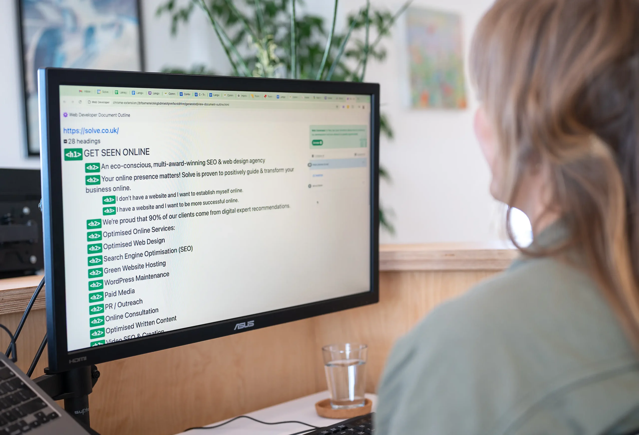 Green Hosting Seen Online