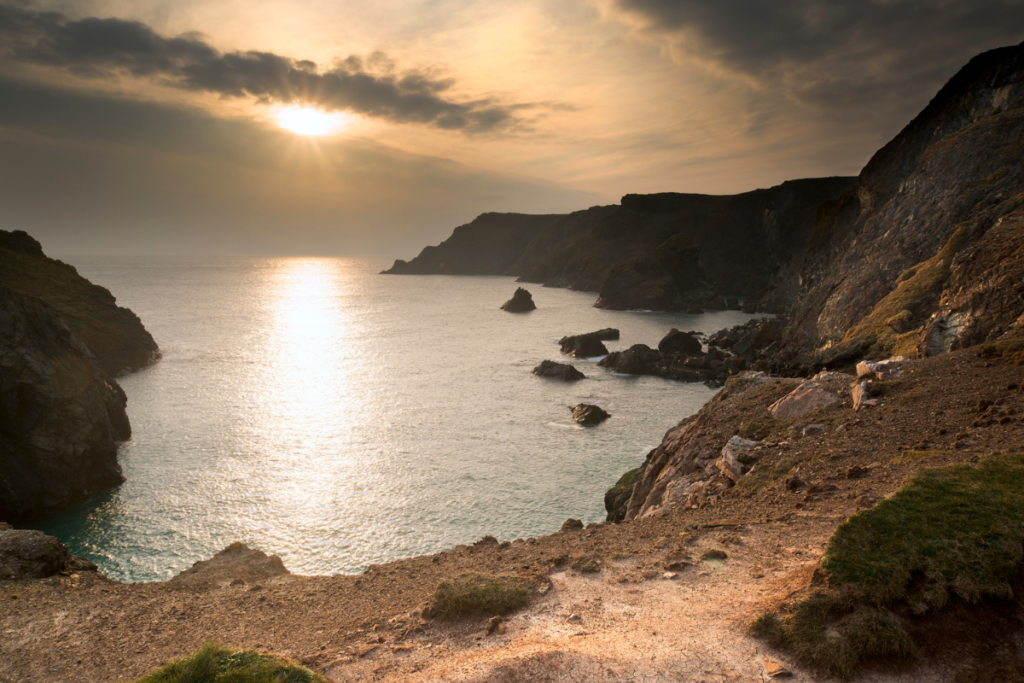 Cornwall Beaches For Families Kynance Cove